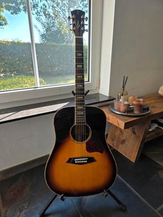 Te koop Sire R7 electro acoustic, Muziek en Instrumenten, Snaarinstrumenten | Gitaren | Akoestisch, Zo goed als nieuw, Western- of Steelstringgitaar