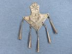 Oude hanger met graveringen en bedeltjes - 20e eeuw, Overige materialen, Gebruikt, Overige voorstellingen, Ophalen of Verzenden