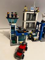 Lego 60047 - politiebureau, Kinderen en Baby's, Speelgoed | Duplo en Lego, Complete set, Ophalen of Verzenden, Lego, Zo goed als nieuw
