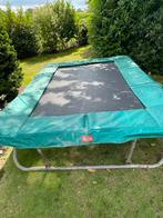 Berg trampoline 330x220 inklapbaar, Kinderen en Baby's, Speelgoed | Buiten | Trampolines, Gebruikt, Ophalen