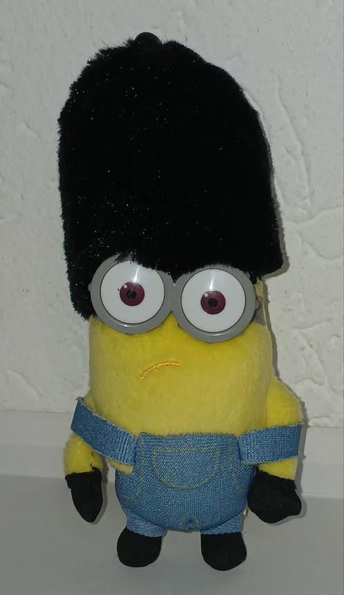 Minion london knuffel pluche toy bag clip zgan, Kinderen en Baby's, Speelgoed | Knuffels en Pluche, Nieuw, Overige typen, Verzenden