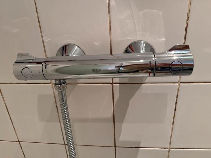 Mengkraan douche rvs van grohe + douche kop en douche slang, Doe-het-zelf en Verbouw, Sanitair, Zo goed als nieuw, Kraan, Rvs