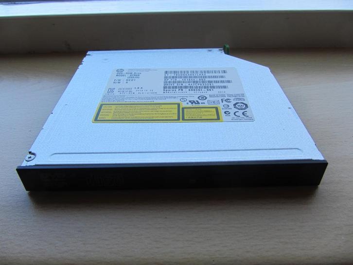 SATA DVD-ROM SuperMulti optical drive (Jack Black color), Computers en Software, Optische drives, Zo goed als nieuw, Intern, Windows