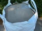 Twee (en een halve) big bags ophoogzand, Tuin en Terras, Zand, Ophalen of Verzenden, Zo goed als nieuw, Ophoogzand