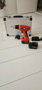 Black & Decker accu schroefboormachine 12V izgst, Ophalen of Verzenden, Zo goed als nieuw, Boor- en Schroefmachine