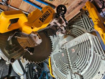 DEWALT D27107-XP5 Combinatiezaag , 305mm beschikbaar voor biedingen