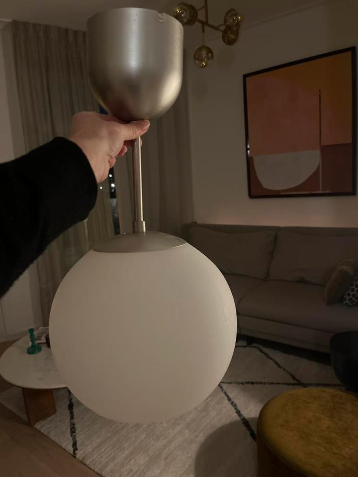Bolvormige hanglamp - Wit RVS design, Huis en Inrichting, Lampen | Hanglampen, Nieuw, Minder dan 50 cm, Metaal, Ophalen of Verzenden
