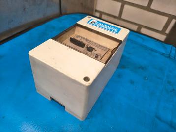 230V camper elektrabox met aardlek en zekering beschikbaar voor biedingen