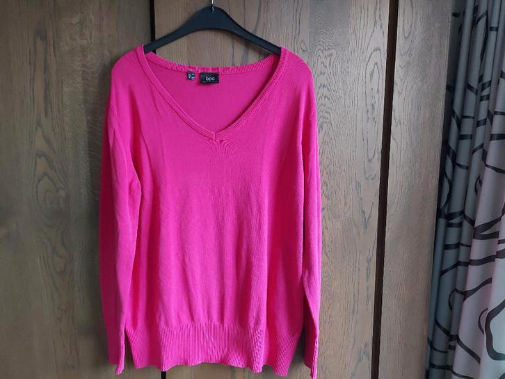 Roze trui 44/46, Kleding | Dames, Truien en Vesten, Gedragen, Maat 42/44 (L), Roze, Verzenden