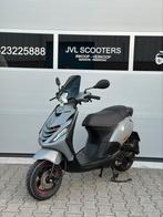 Piaggio zip 50cc 3v 4t 2022 Brom Malossi!, Fietsen en Brommers, Ophalen, ., Maximaal 45 km/u, Zip
