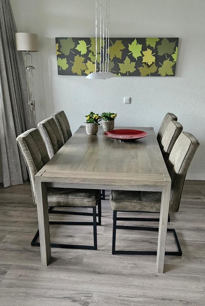Complete eetkamerset met 6 eetkamerstoelen en tafel, Huis en Inrichting, Complete eetkamers, Zo goed als nieuw, 4 tot 6 stoelen
