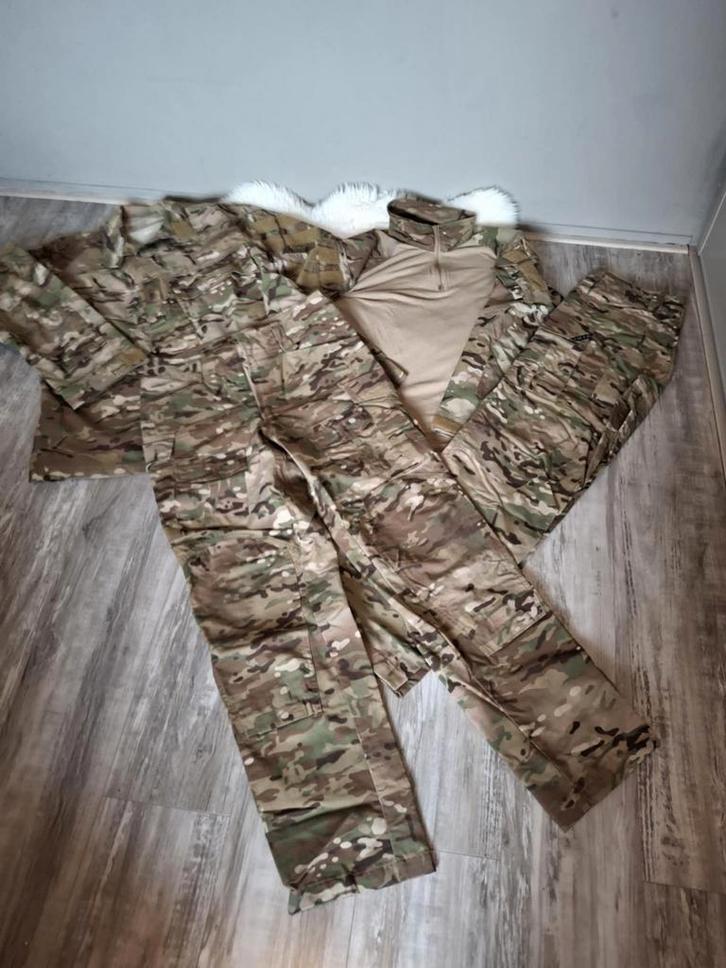 Crye presision - nieuw - G3 pants 32 R - G3 shirt - combat, Verzamelen, Militaria | Algemeen, Landmacht, Kleding of Schoenen, Nederland