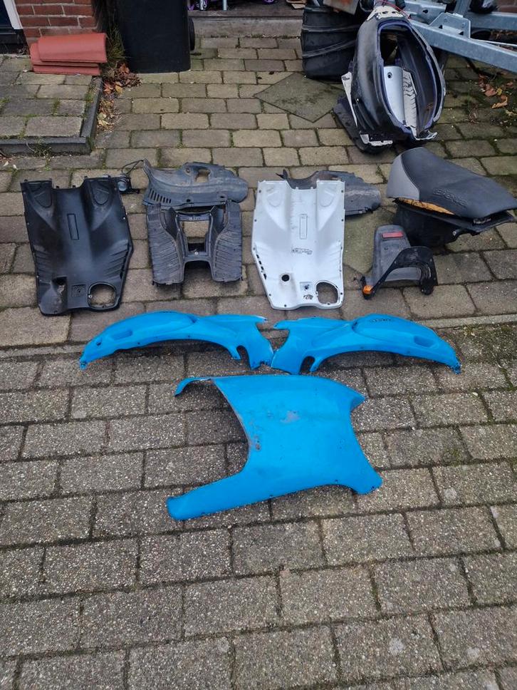 Beta Ark Onderdelen + Koffer met Sleutels, Fietsen en Brommers, Brommeronderdelen | Scooters, Gebruikt, Beta, Overige typen, Ophalen of Verzenden