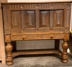 Antieke eikenhouten kast / dressoir – 17e eeuw ca. 1650–1700, Antiek en Kunst, Antiek | Meubels | Kasten, Ophalen of Verzenden