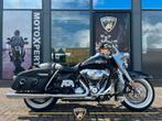 HARLEY-DAVIDSON ROAD KING CLASSIC FLHRC (bj 2013) 5HD1, 2 cilinders, 1690 cc, Bedrijf, Meer dan 35 kW