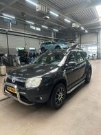 Dacia Duster 1.6 16V 74KW 2011 Zwart, Auto's, Voorwielaandrijving, Stof, Zwart, 4 cilinders