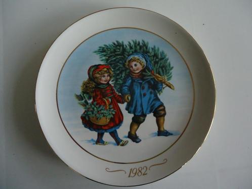 Vintage kerstbord Avon Spanje 1982. Kerstmis bord., Antiek en Kunst, Antiek | Wandborden en Tegels, Ophalen