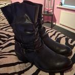Nieuwe zwarte laarzen , maat 40, Kleding | Dames, Schoenen, Ophalen of Verzenden, Zo goed als nieuw, Zwart, Hoge laarzen