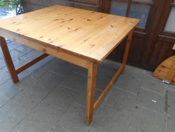 stevige grenen tafel 212 tot 171 BR.100  een inklapbaar blad