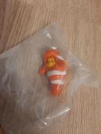Winnie de Poeh in vissen pak charm / sleutelhanger, Ophalen of Verzenden