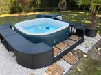 Spa jacuzzi te koop met ombouw, Tuin en Terras, Bubbelbaden en Hottubs, Ophalen, Zo goed als nieuw
