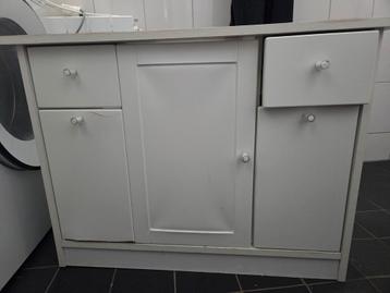 Gratis af te halen badkamer kastje