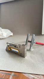 Opspan tang + nietmachine, Hobby en Vrije tijd, Schilderen, Ophalen