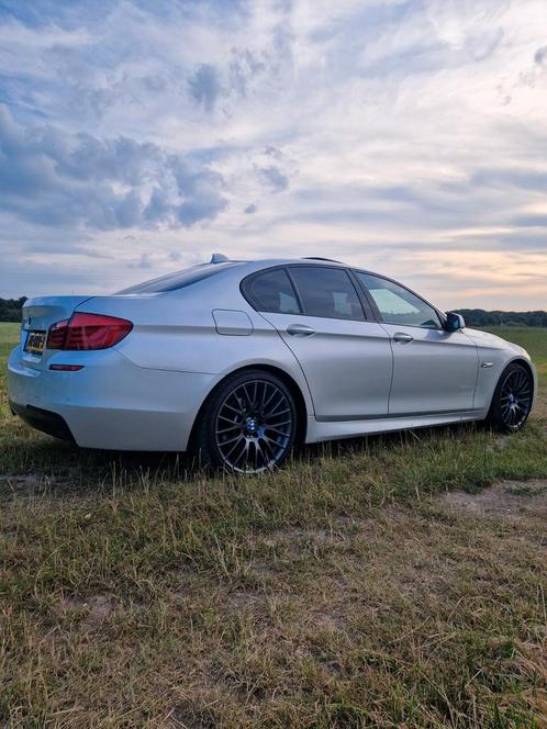 BMW 5-SERIE 528I M SPORT INDIVIDUAL F10 2012, Auto's, BMW, Particulier, 5-Serie, Benzine, B, Sedan, Automaat, Origineel Nederlands