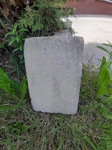 Gratis af te halen getrommelde bestrating 20x30 beschikbaar voor biedingen