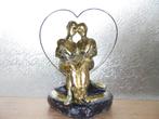 urn hart van keramiek met geliefde. 34 cm hoog, Nieuw, Ophalen of Verzenden, Urn van keramiek hart met geliefde