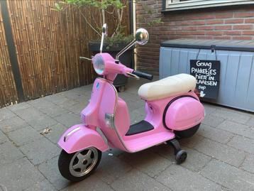 Vespa scooter kinder scooter 12v  beschikbaar voor biedingen