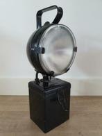 Zeer zeldzame antieke Duitse zwarte gevangenislamp €299, Antiek en Kunst, Antiek | Lampen, Ophalen of Verzenden