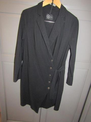 G640 Jane Lushka mt XXL jurk zwart travelstof beschikbaar voor biedingen