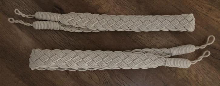 Gevlochten embrasses / gordijnkoorden, Huis en Inrichting, Stoffering | Gordijnen en Lamellen, Zo goed als nieuw, Minder dan 100 cm