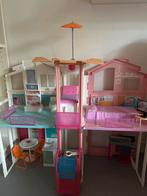 Barbie Huis met Lift en Meubels, Ophalen of Verzenden, Gebruikt, Poppenhuis
