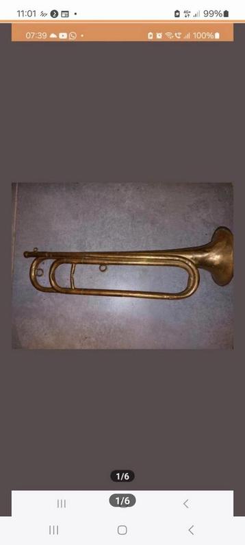 Geleefde oude Franse cavalerie bugel trompet antiek mancave beschikbaar voor biedingen