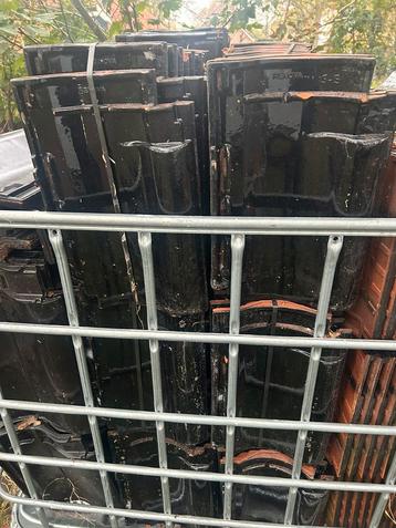 Renova monier 6. Ca 130 stuks zwart glazuur beschikbaar voor biedingen
