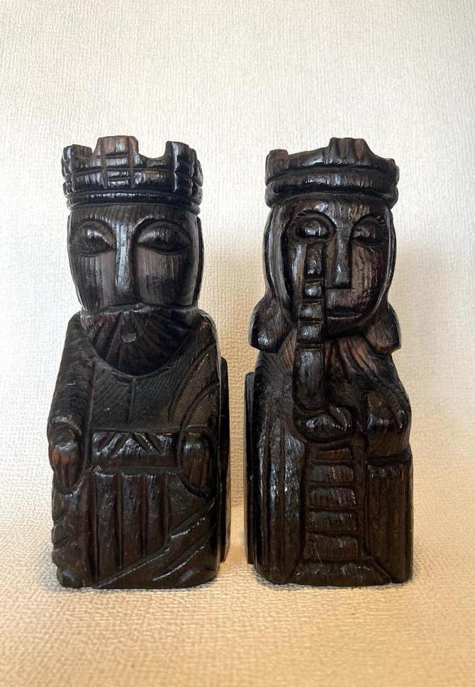 Vintage Spaanse Houten Boekensteunen Koningspaar, Antiek en Kunst, Kunst | Beelden en Houtsnijwerken, Ophalen of Verzenden
