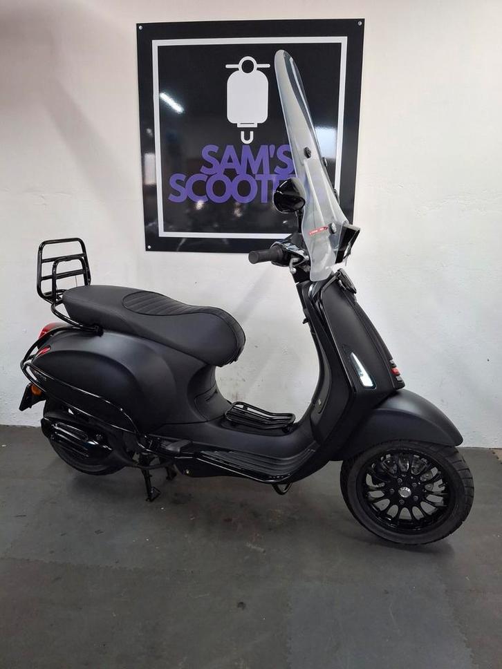 Vespa Sprint / Full Option / 2020, Fietsen en Brommers, Scooters | Vespa, Gebruikt, Overige modellen, Benzine, Ophalen