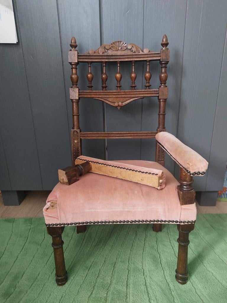 Klassieke kinderstoel - opknapper, Ophalen