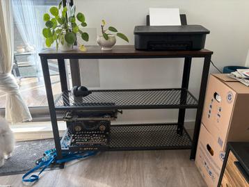 Houten kast met zwart stalen gaas - Nieuwstaat! beschikbaar voor biedingen