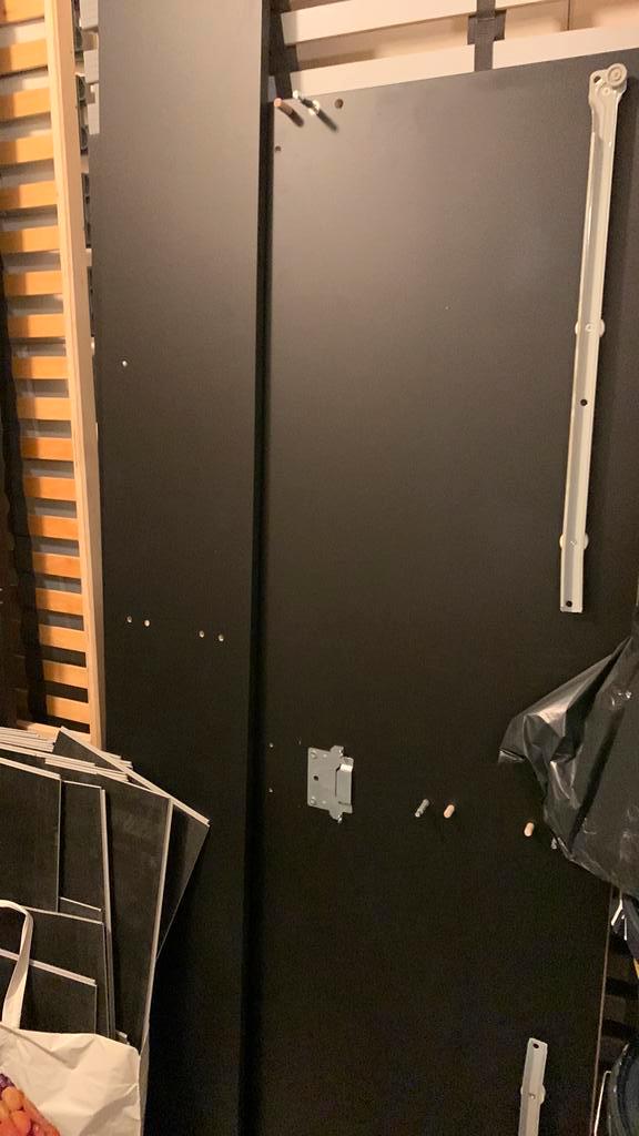 Te koop een zwarte brimnes bed, Huis en Inrichting, Slaapkamer | Bedden, Zo goed als nieuw, Tweepersoons, 160 cm, 200 cm, Hout