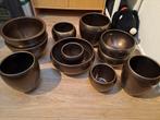 bloempotten bruin voor binnen, Ophalen, Rond, Binnen, Zo goed als nieuw