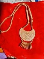 Afrikaanse houten ketting, Sieraden, Tassen en Uiterlijk, Antieke sieraden, Ophalen of Verzenden, Overige materialen, Ketting