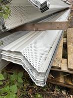 Metaldeck, steeldeck, warmdak, dakplaten staal geperforeerd, Doe-het-zelf en Verbouw, Metalen, Ophalen, Zo goed als nieuw