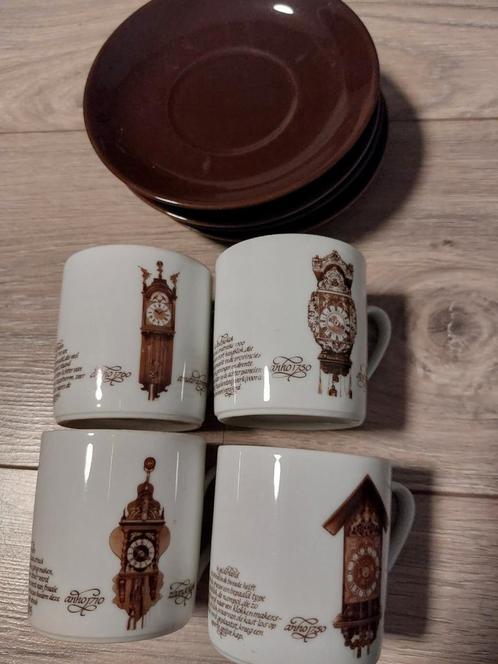 Klokkenservies, Antiek en Kunst, Antiek | Servies los, Ophalen of Verzenden