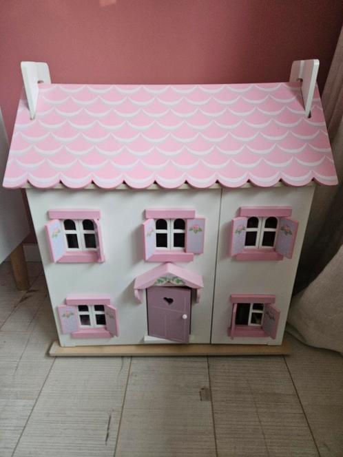 Le toy Van poppenhuis Sophie's huis, Kinderen en Baby's, Speelgoed | Poppenhuizen, Gebruikt, Poppenhuis, Ophalen