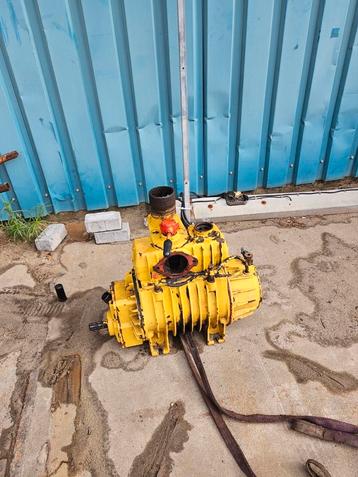 Vacuumpomp beschikbaar voor biedingen