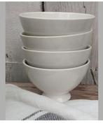 Roomwitte spoelkommen - Brocante stijl, Gebruikt, Ophalen of Verzenden, Kom(men), Overige stijlen