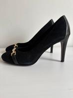 Tommy Hilfiger zwart suède pumps maat 38 zgan, Pumps, Zwart, Ophalen of Verzenden, Zo goed als nieuw